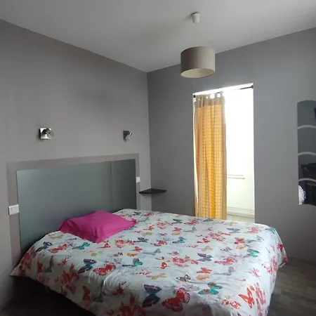 De La Risle Hotel Ambenay